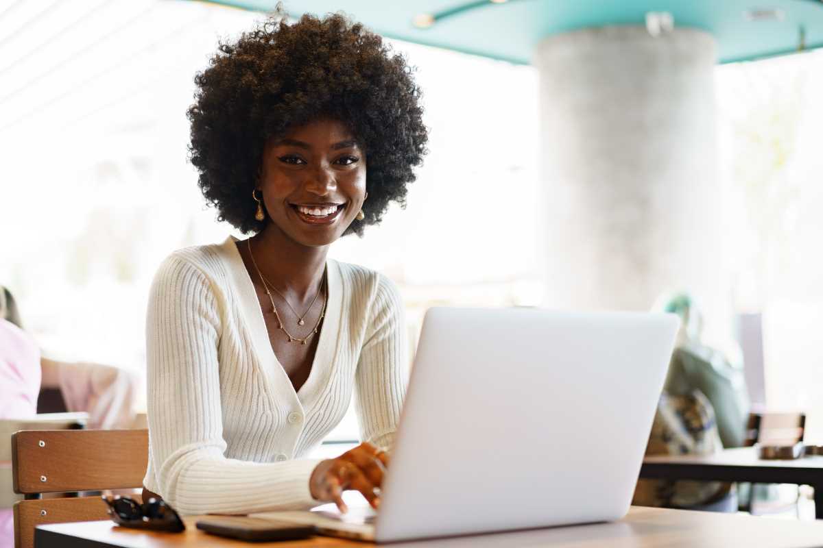 Why Email Scheduling Tools Are Crucial for Remote Communication